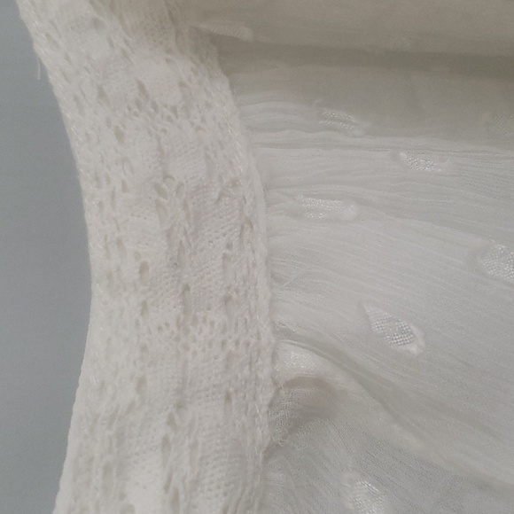 Gauzy, chiffon, off the shoulders blouse. - Picture 3 of 7